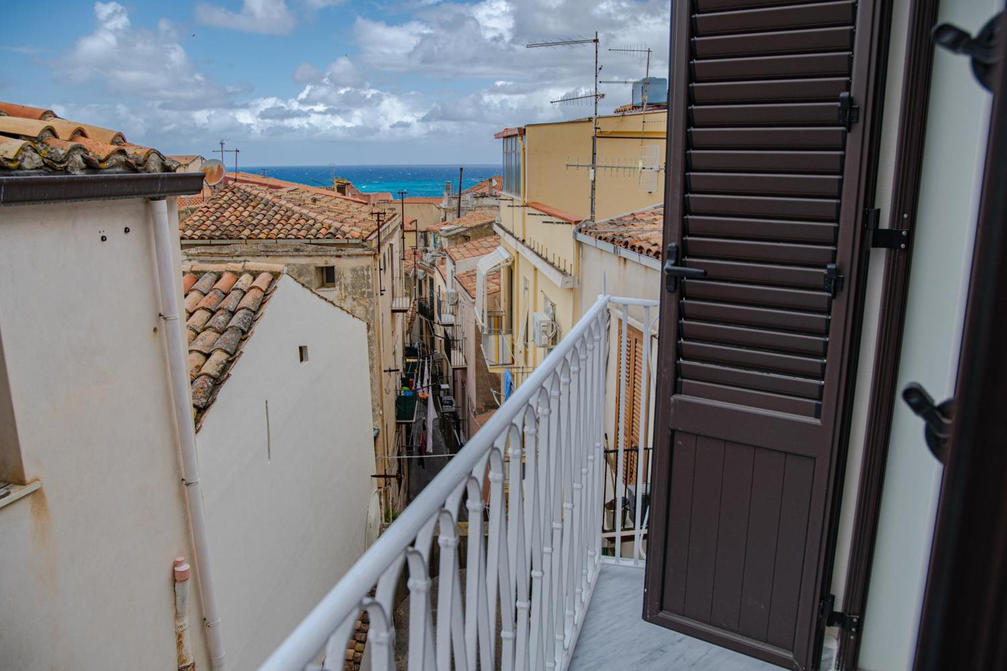 Casa Vicolo Re Apartment Cefalu Bagian luar foto